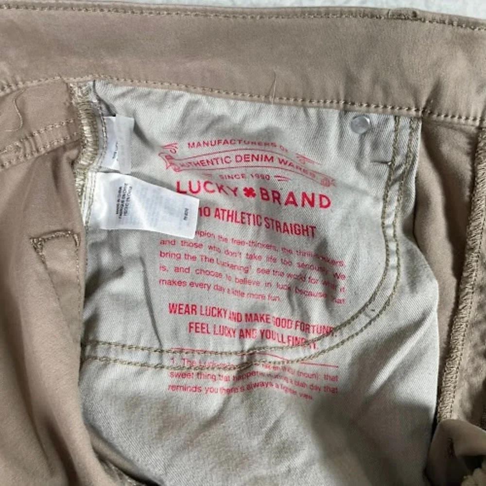 Lucky Brand 110 Khaki Pants Mens Size 38x30 fits‎ 36x29 Tan Straight Authentic